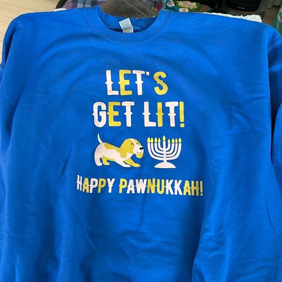Lets Get Lit - Hanukkah sweatshirt - Size 3X - Picture 1 of 4